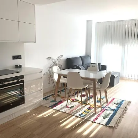 Apartamento En Playa Sanxenxo, Con Garaje *