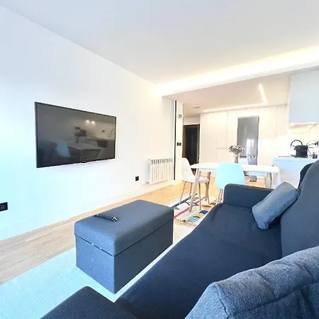 Apartamento En Playa Sanxenxo, Con Garaje アパート サンシェンショ